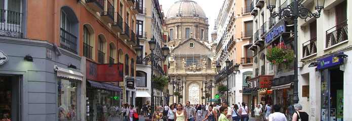 Limpieza de comunidades en los barrios de Zaragoza