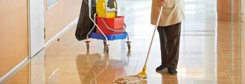 Limpieza de suelos en despachos y oficinas