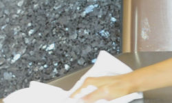 Maneras de limpiar la grasa de la cocina